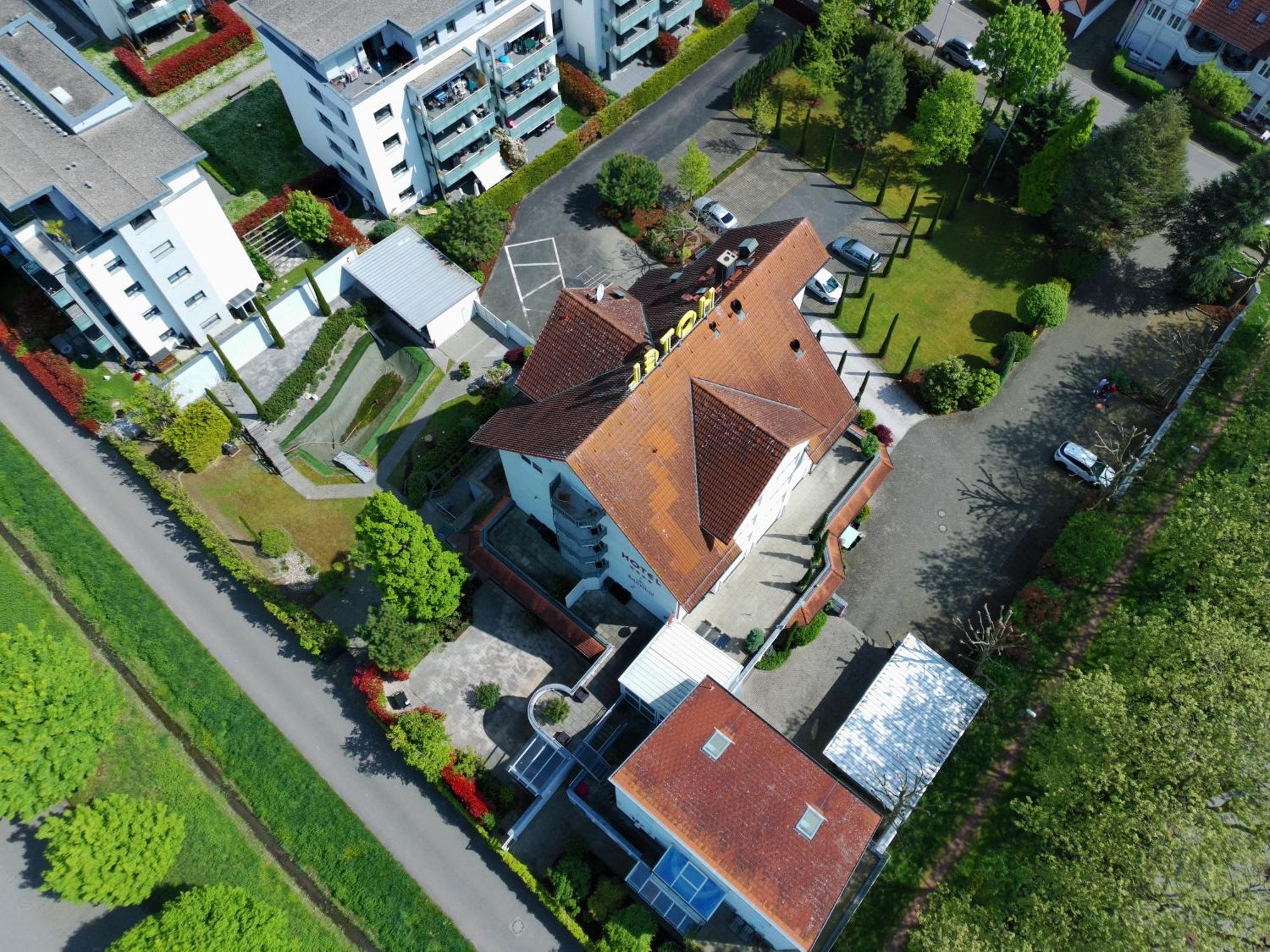 Kirchers Park & Wellnesshotel Kaiserstuhl Garni Endingen am Kaiserstuhl Exterior photo